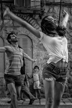 Ballet on streets